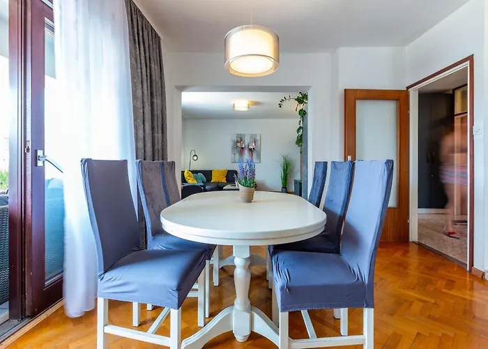 Katina With Private Pool Διαμέρισμα Ζαντάρ