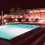 Katina With Private Pool 公寓 扎达尔