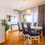 Appartamento Katina With Private Pool Zara