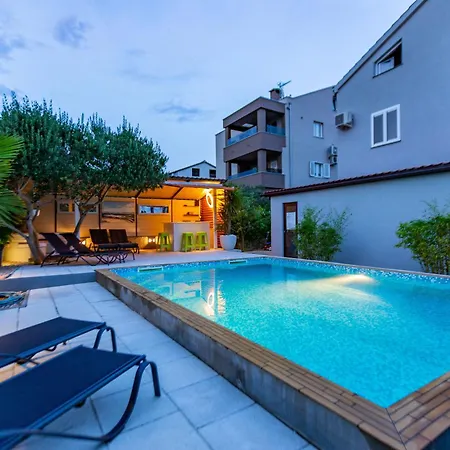 Katina With Private Pool